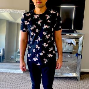 Men’s black and floral T-shirt